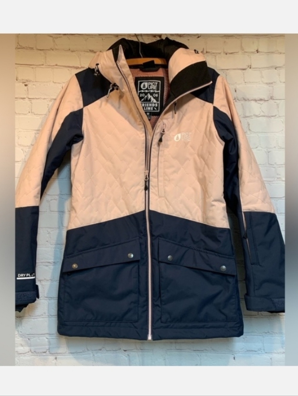 PICTURE Women's Two-Tone Navy and Light Pinkish Tan Quilted Jacket